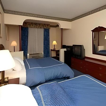 คอมฟอร์ท สวีท Hotel Plainview ภายนอก รูปภาพ